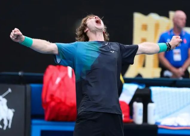 汉姆联时 汉姆联时