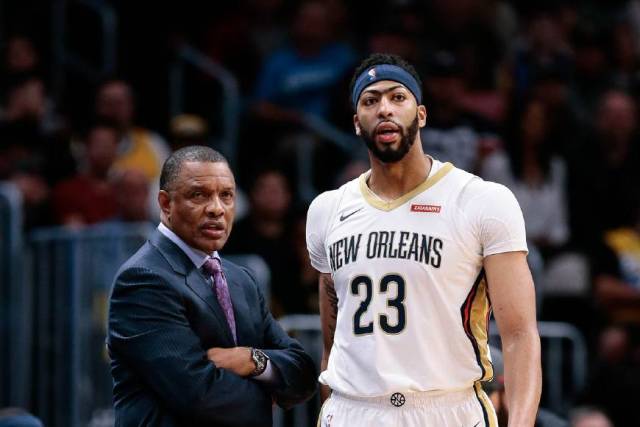 对篮板球的 对篮板球的