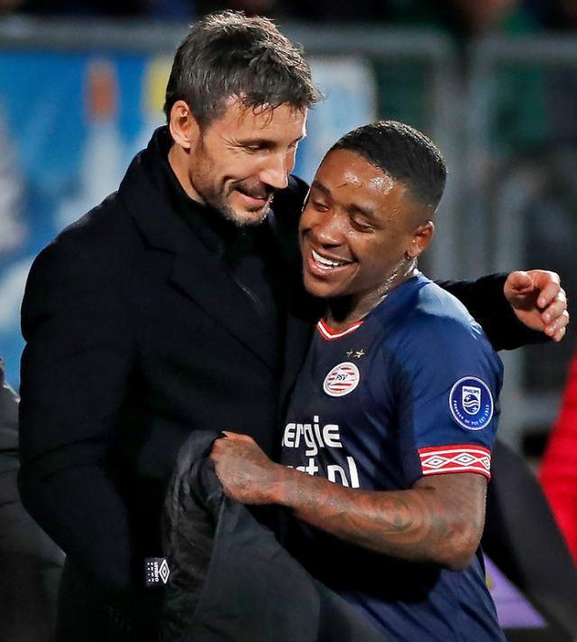 足球赛场 足球赛场