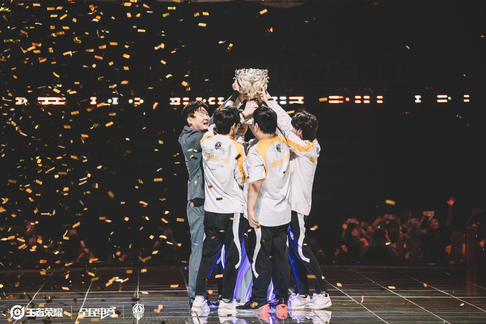 提供了一个 提供了一个