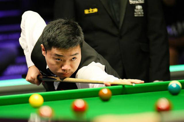 决中场的问 决中场的问