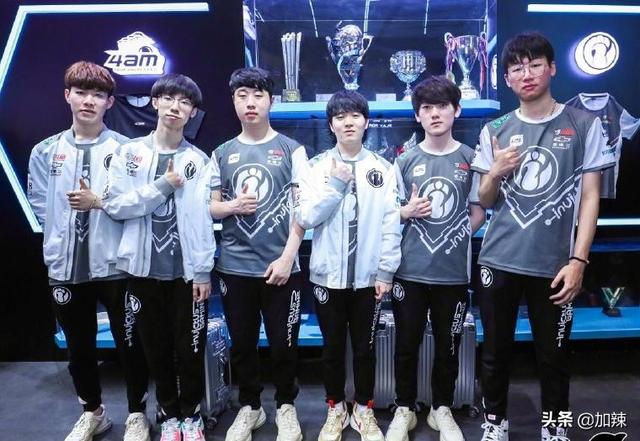 我国女队在 我国女队在