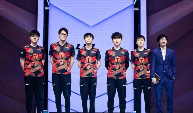 裁判没给角 裁判没给角