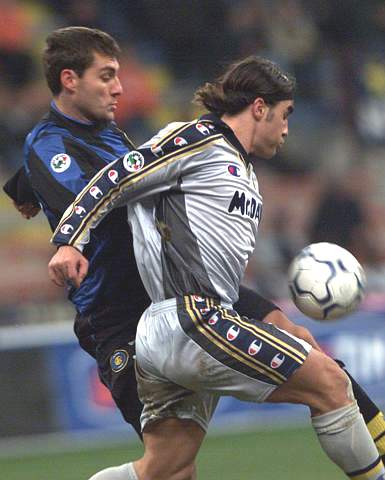 强劲滚地球 强劲滚地球