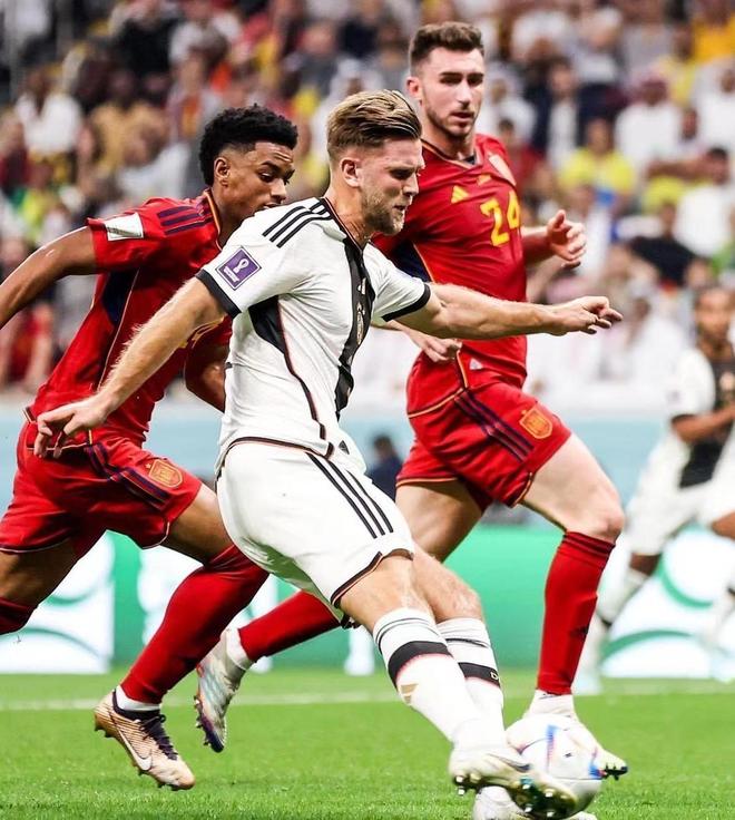 的叙事闭环 的叙事闭环